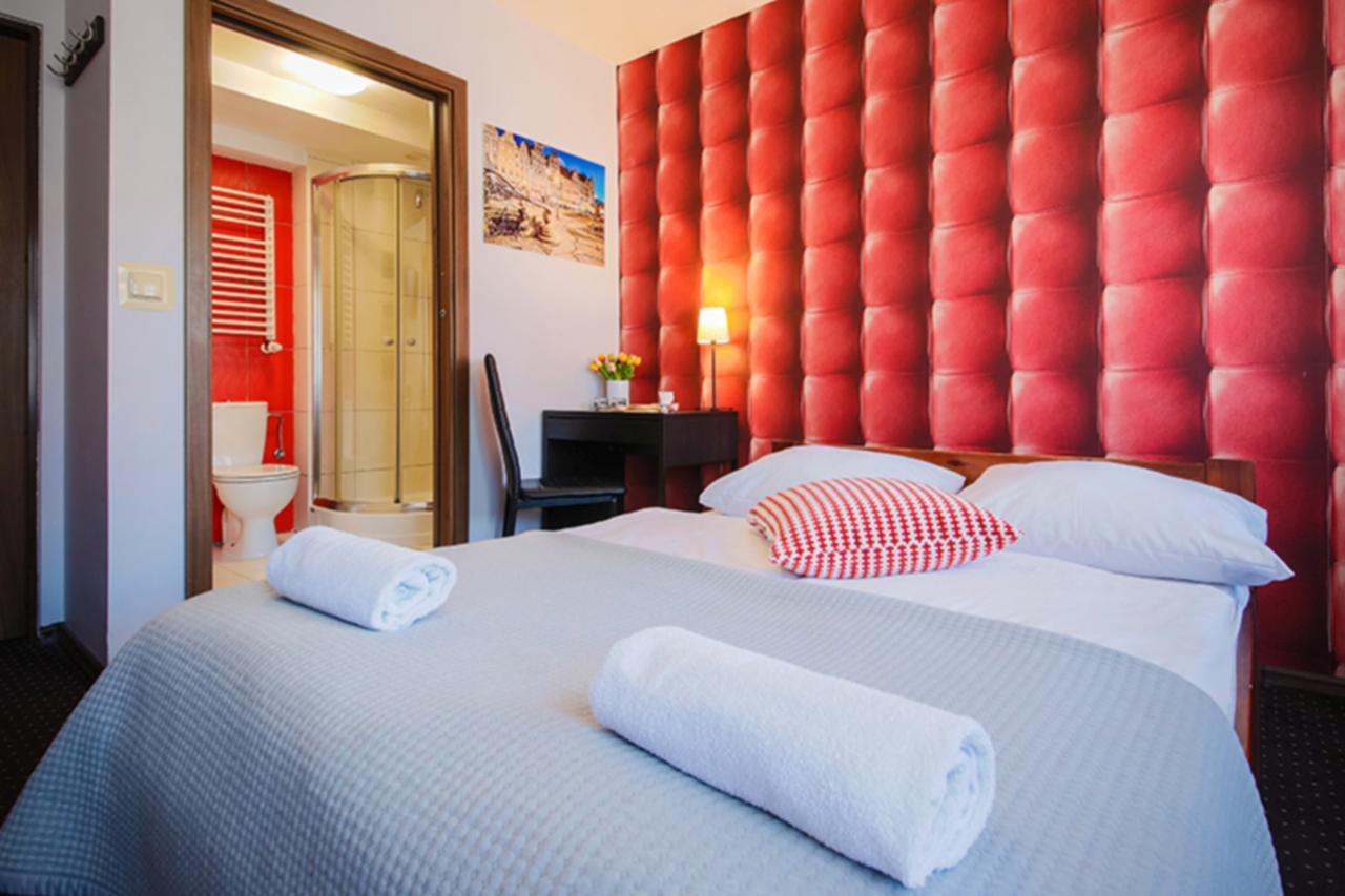Boogie Deluxe Old Town Apartahotel 3*
